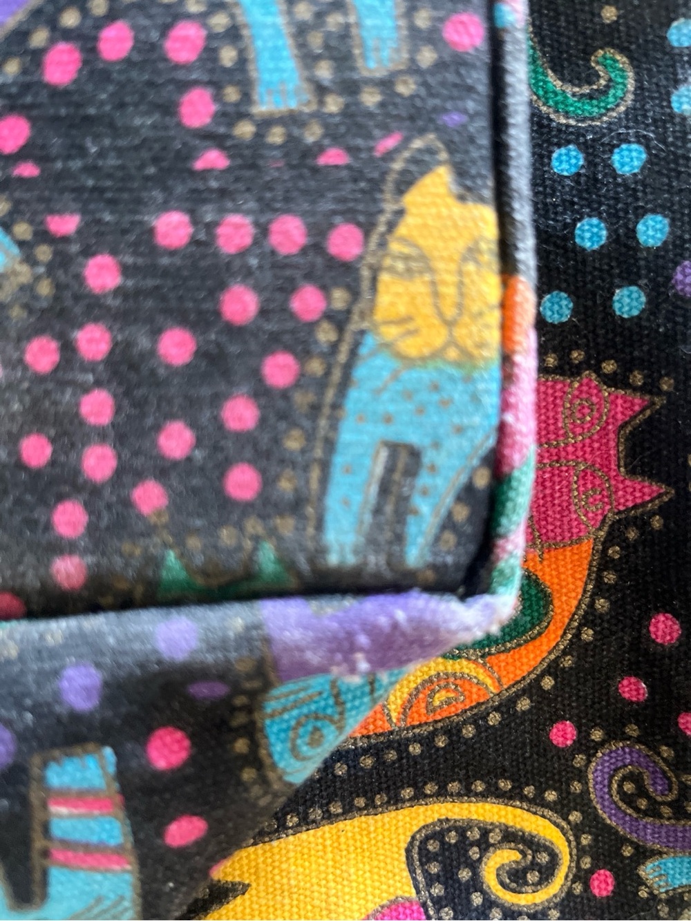 Laurel Burch Black Tote with Bright Multicolor Cats and Turquoise Handles - Picture 2 of 4